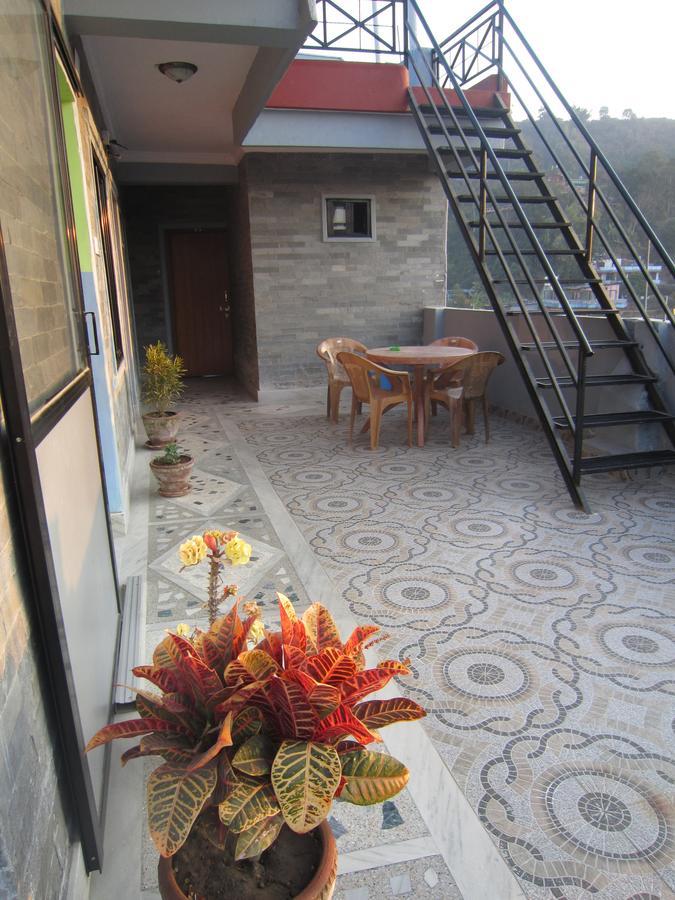 Hotel Sunflower Pokhara Exterior photo